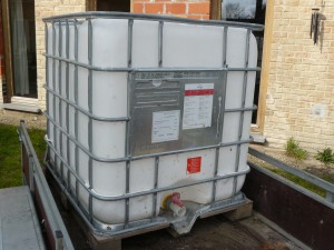 Aquaponics ABC fish tank